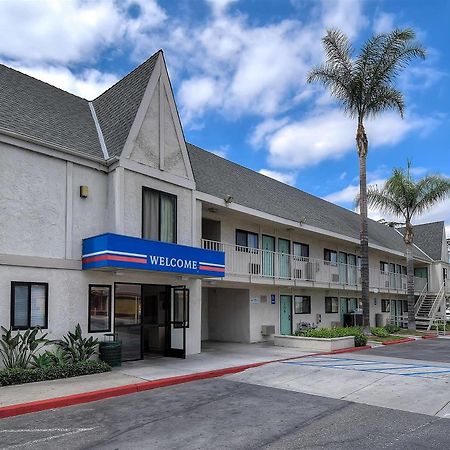 Motel 6 Anaheim Stadium - Orange Kültér fotó